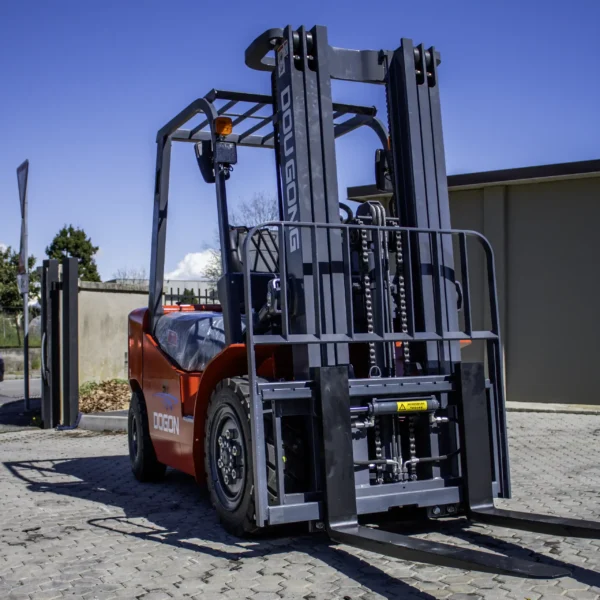 <strong> 3 TON </strong>(Muletto diesel) - immagine 3