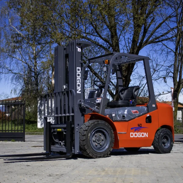 <strong> 4 TON </strong>(Muletto diesel)