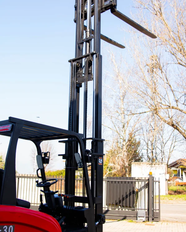 <strong>CARRELLO ELEVATORE ELETTRICO 30Q - immagine 3